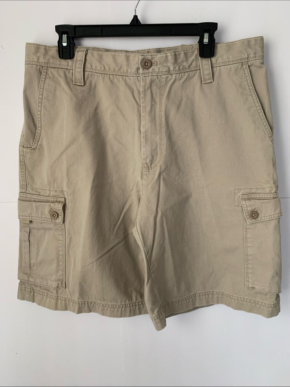 Bass Men's Cargo Shorts in Beige Size 36